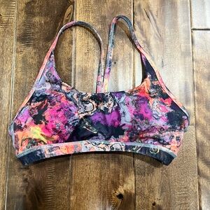 Fleo sports bra
